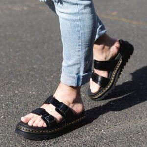 DR MARTENS MYLES SLIDE DOUBLE STRAP SANDAL